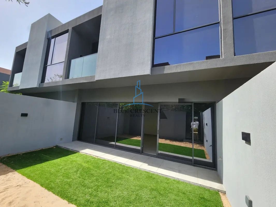 Smart Living | Serene Spaces | Strong Returns