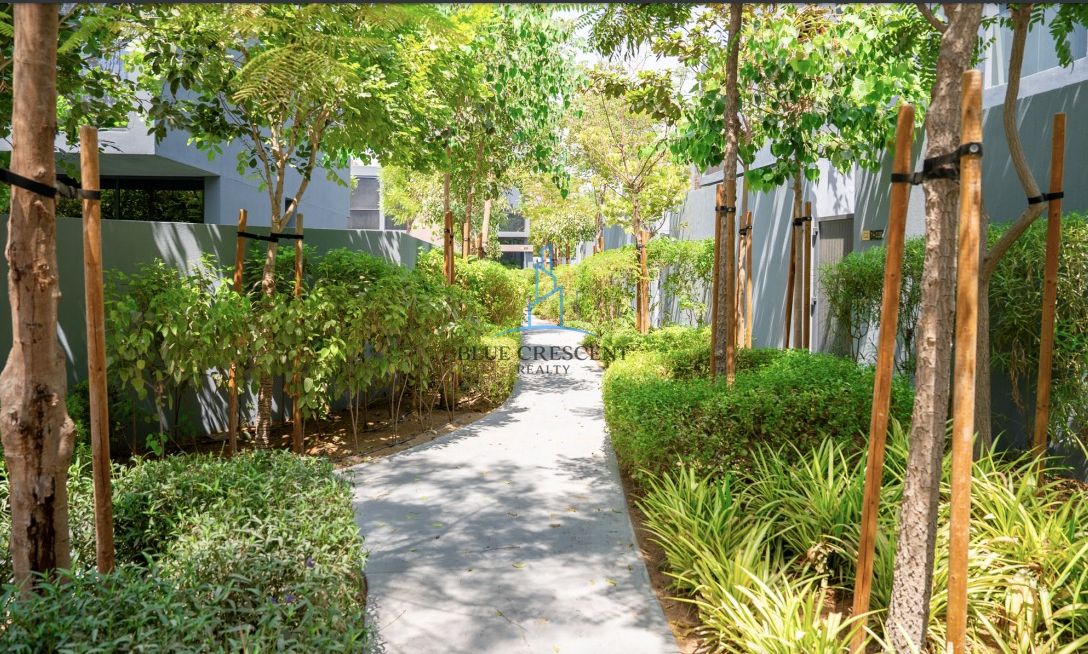4 Bedroom Mid New Unit | Green Community | High ROI | Resale |