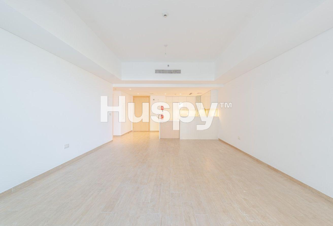 High Floor | Prime Location | Available in March