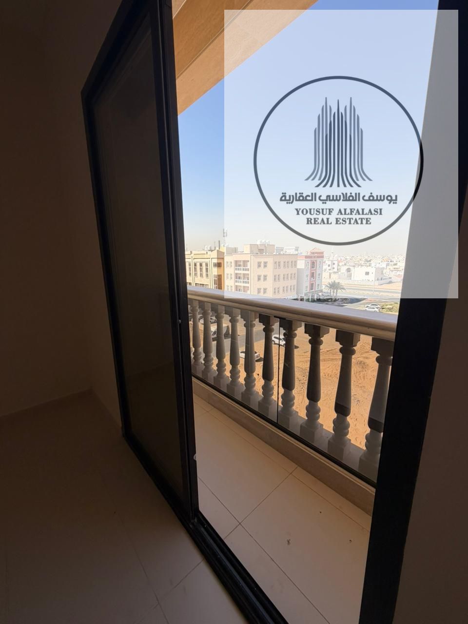 Apartment Details Area: 1000 sq ft 3-phase electricity Price: AED 33,000