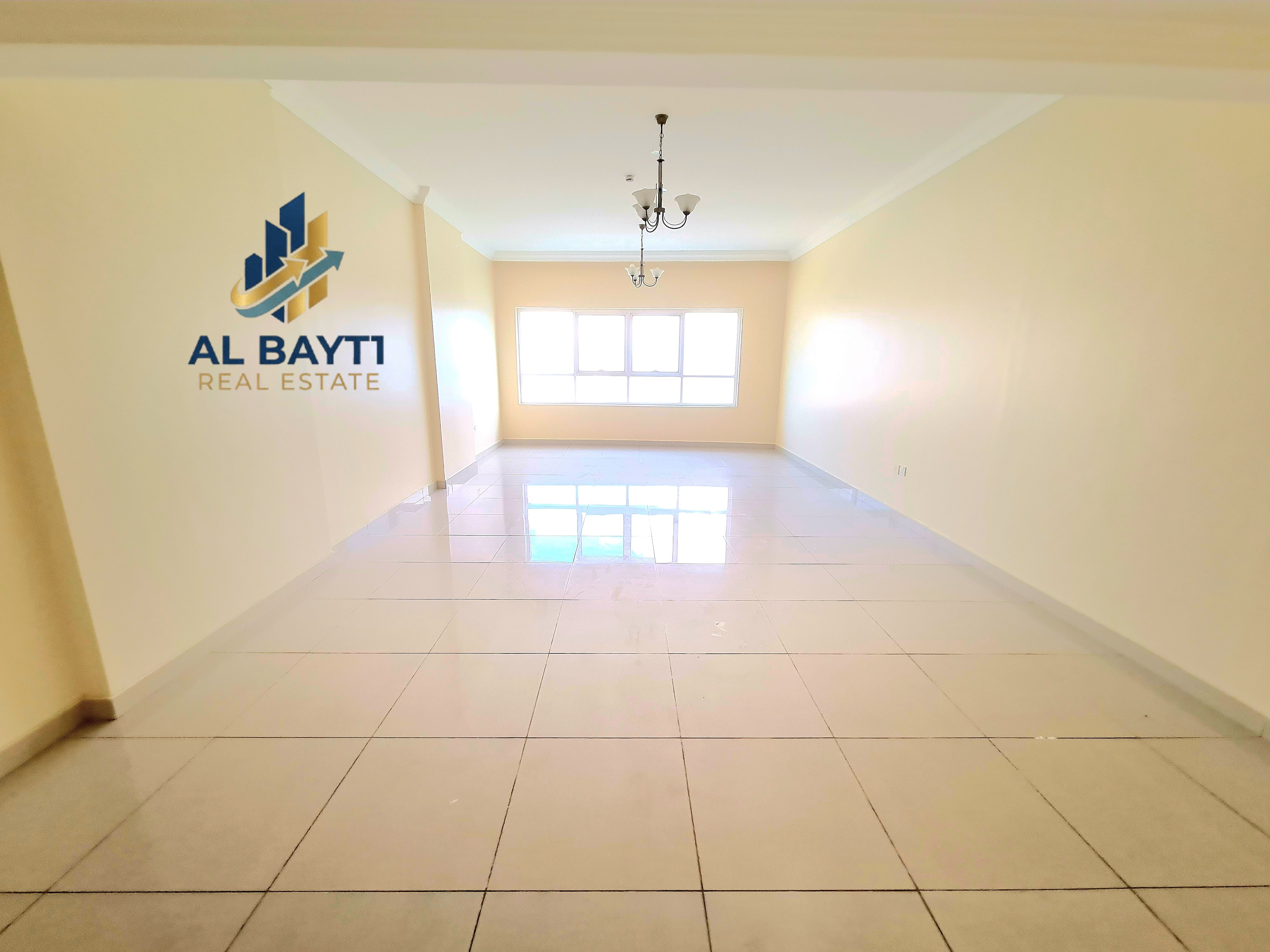 Specious 3bhk Ready To Move 1 Parking FREE Sea View prime location Only 80k