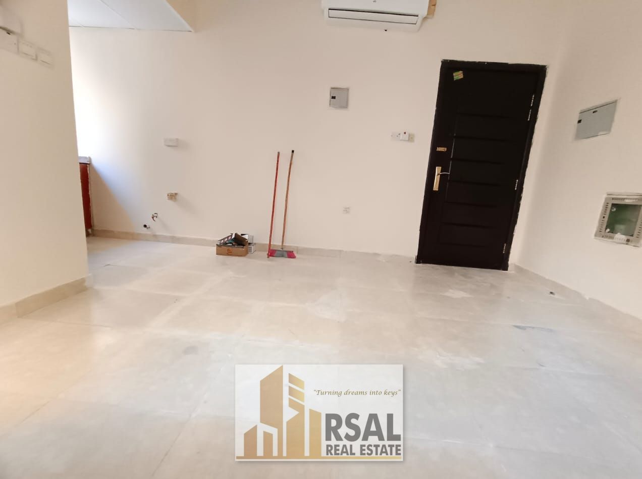 FAMILY STUDIO WITH 30 DAYS FREE READY TO MOVE