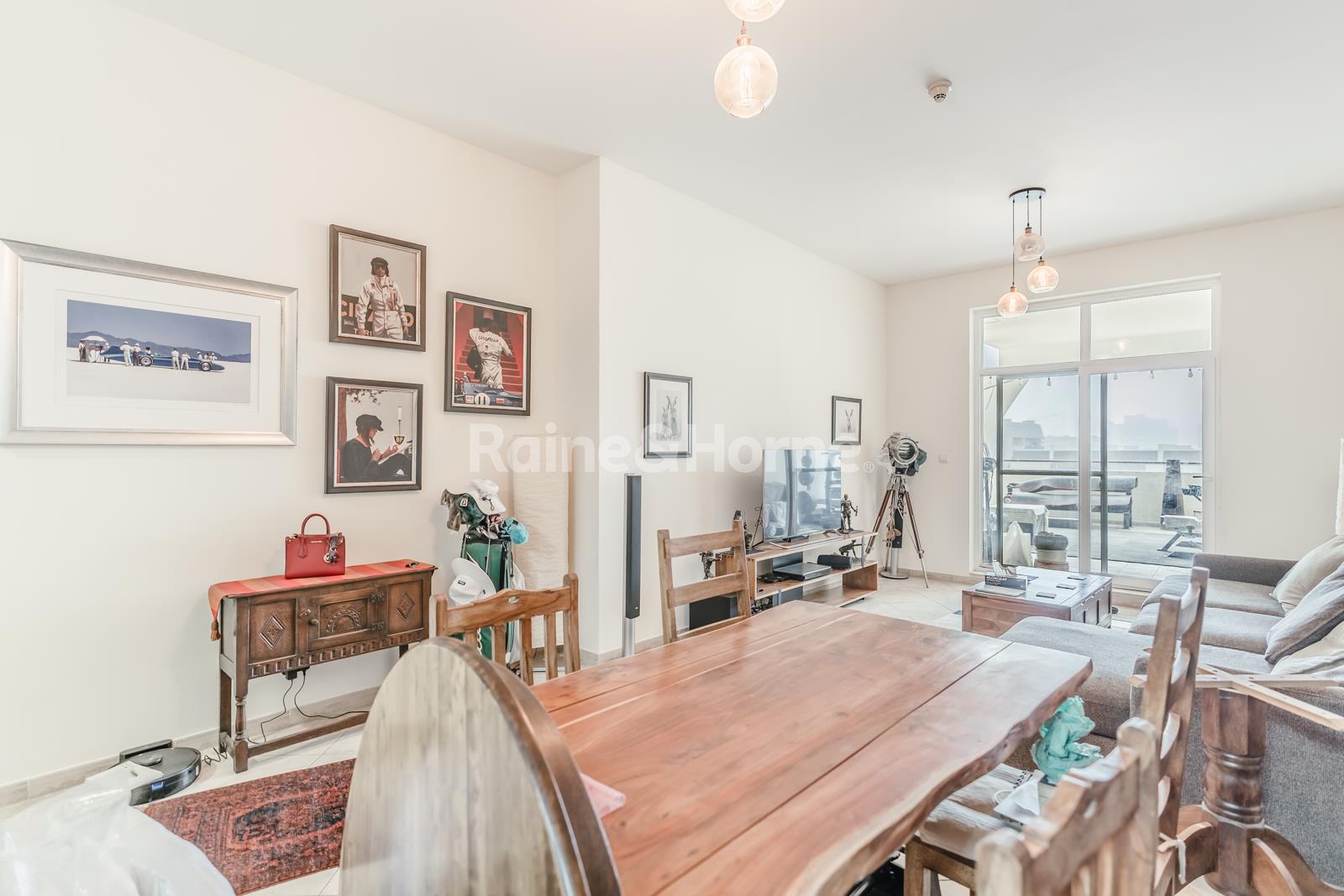 Spacious 2BR with Large Terrace | Garden View