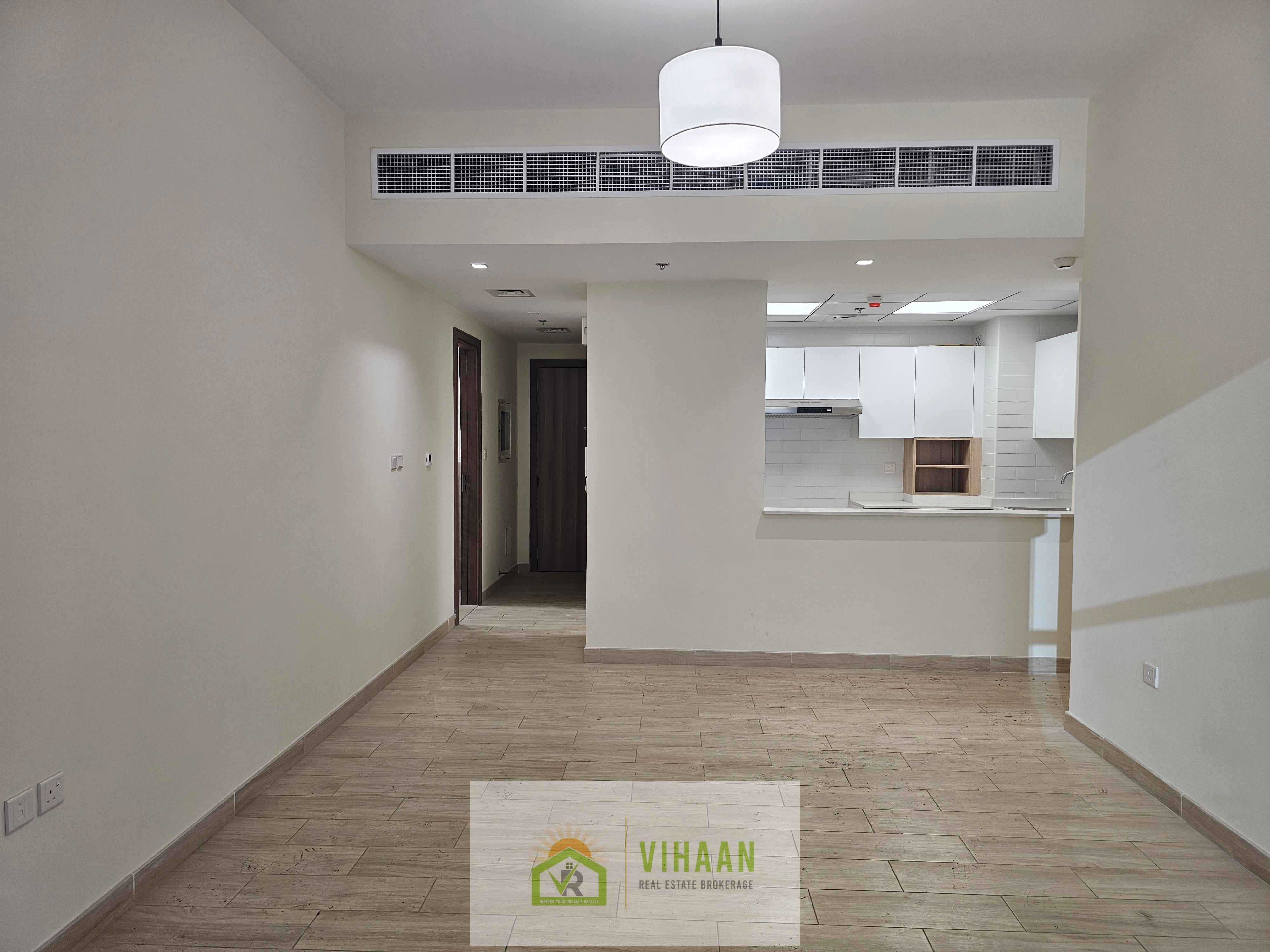 Luxury Residence | 2 BR | Canal View | Brand New