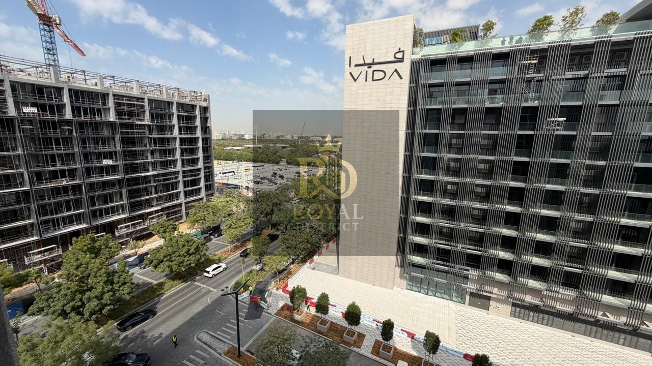 HOT INVESTMENT DEAL | 2-BEDROOM | PRIME LOCATION | FREE HOLD