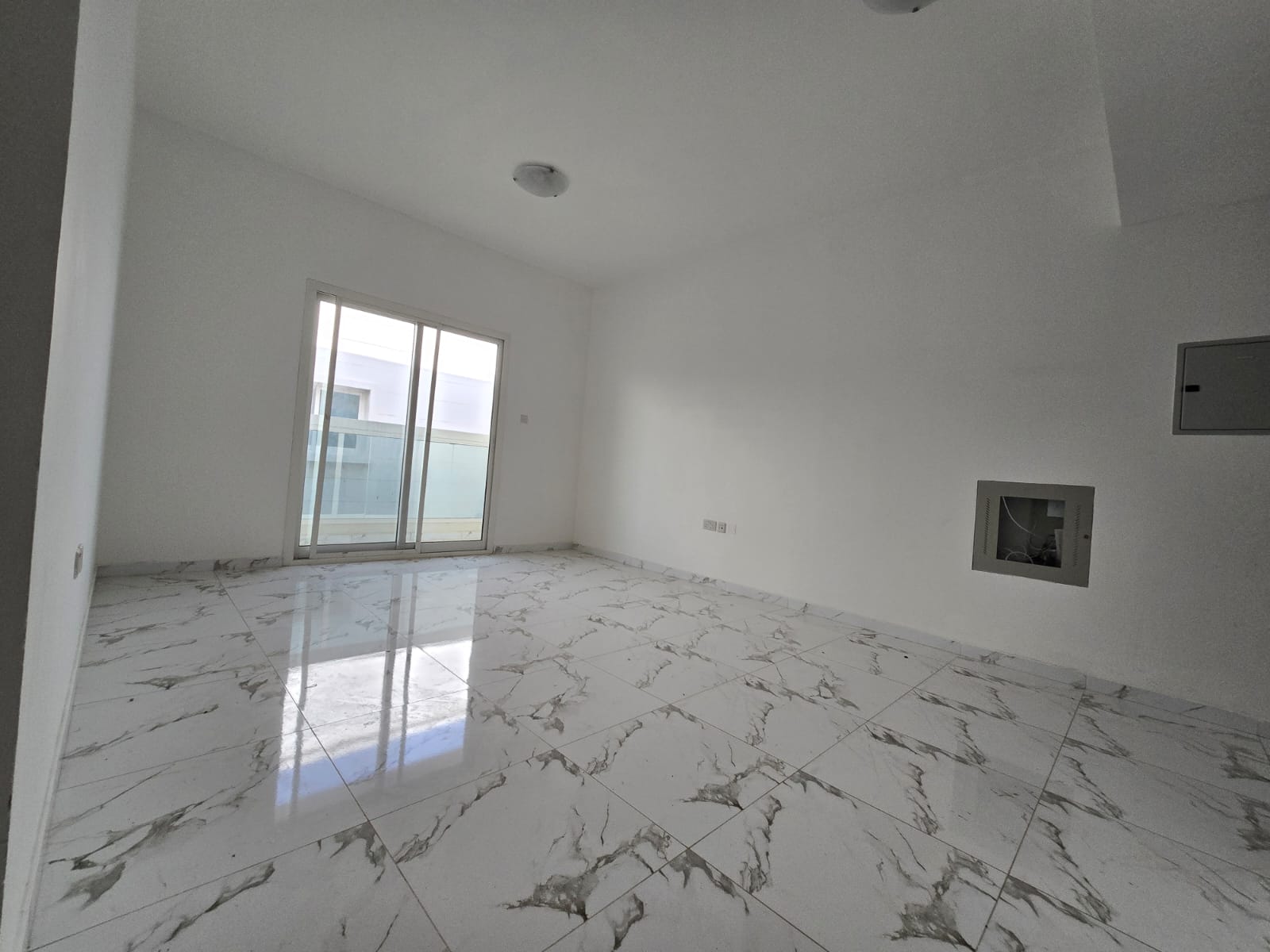 One-bedroom apartment for annual rent | Al Rashidiya – Ajman