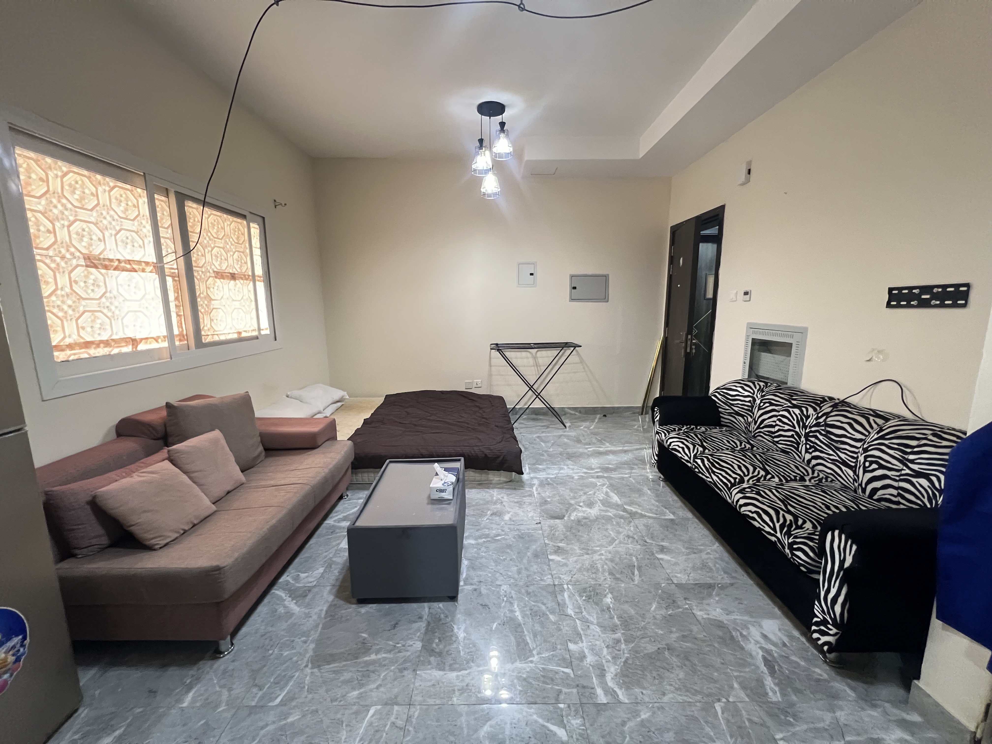 Brilliant offer studio just in 22k 6cheques payment at prime location