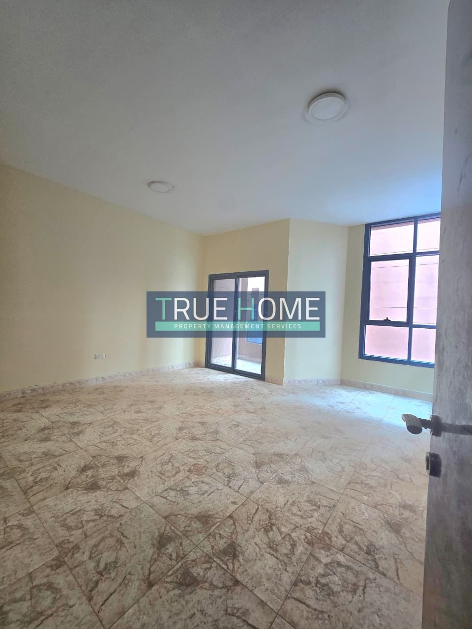 Spacious 2 Bedroom | Ready To Move | Freehold