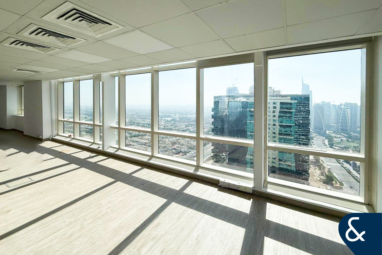 High Floor | Bright Office | Prime Location