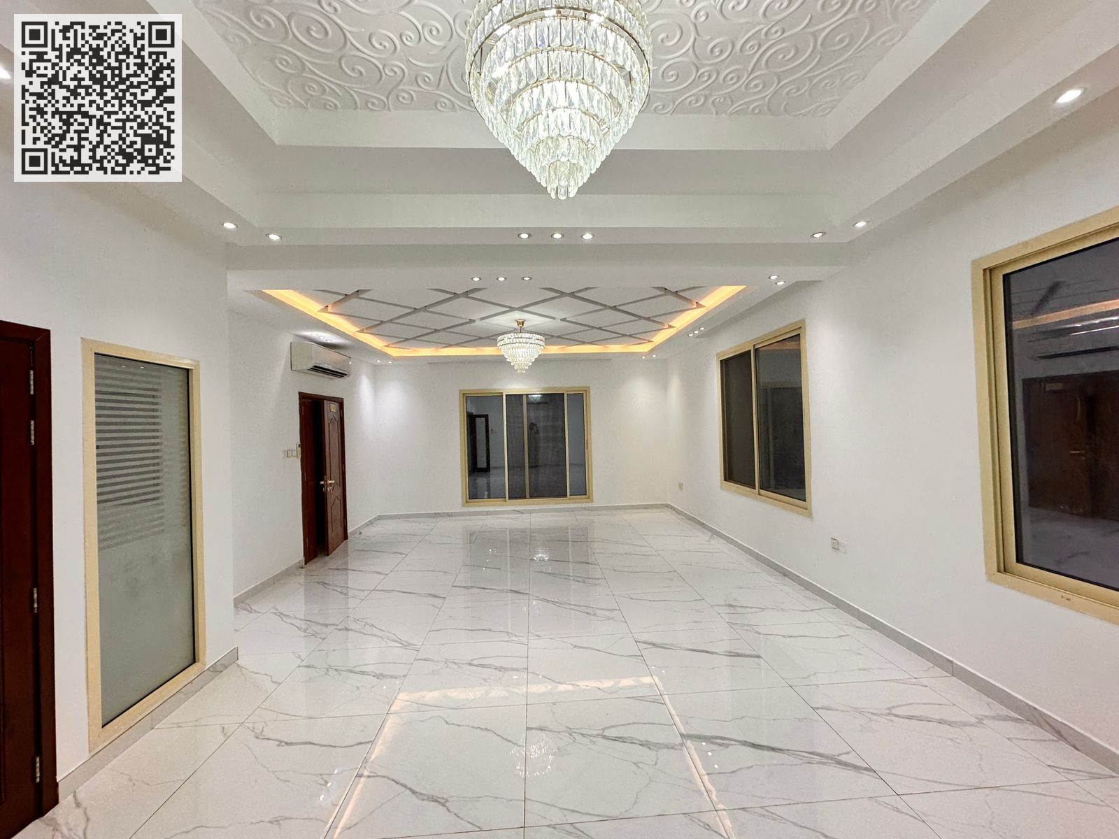Spacious 5-Bedroom Villa with Majlis & Maid Room in Al Mowaihat 1 – 5,000 sqft, AED 160k
