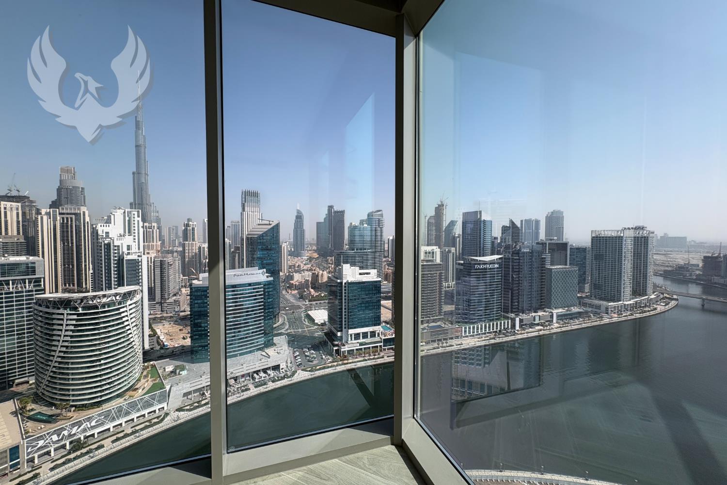 Stunning Canal-Burj Khalifa Views | Corner | High Floor