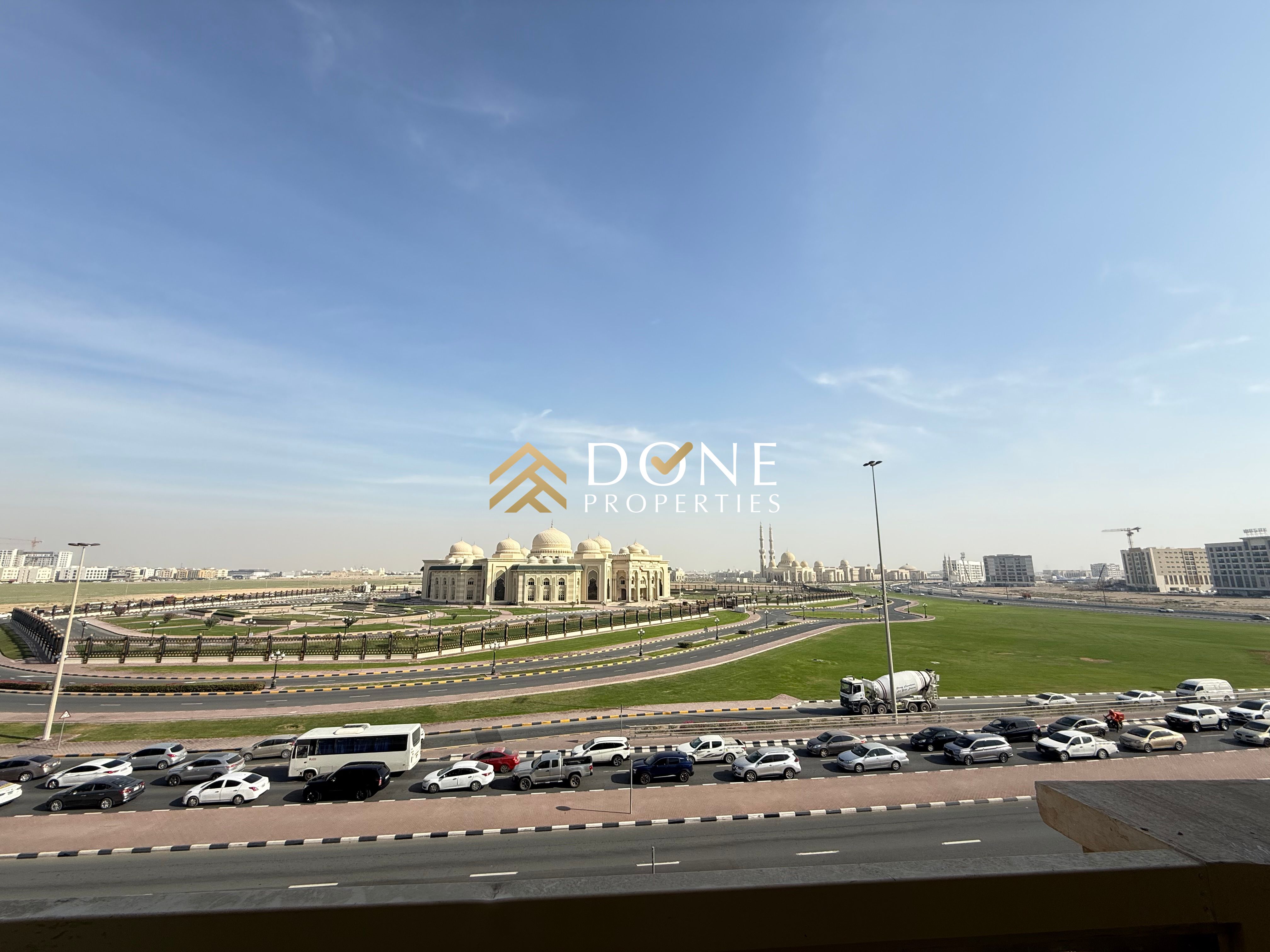 Spacious 3BHK with Premium Amenities Open View, Gym, Pool, Walk-in Closet