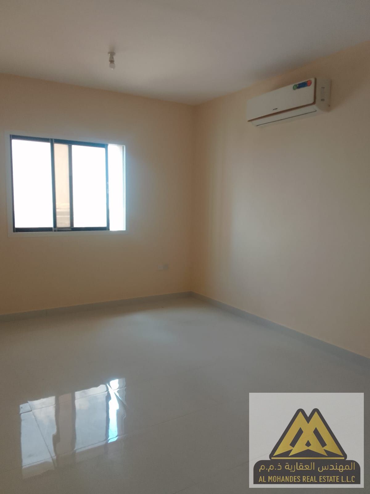 Prime Location | Good Space | Excellent Finishing | Air Conditioning | Balcony | Bachelor
