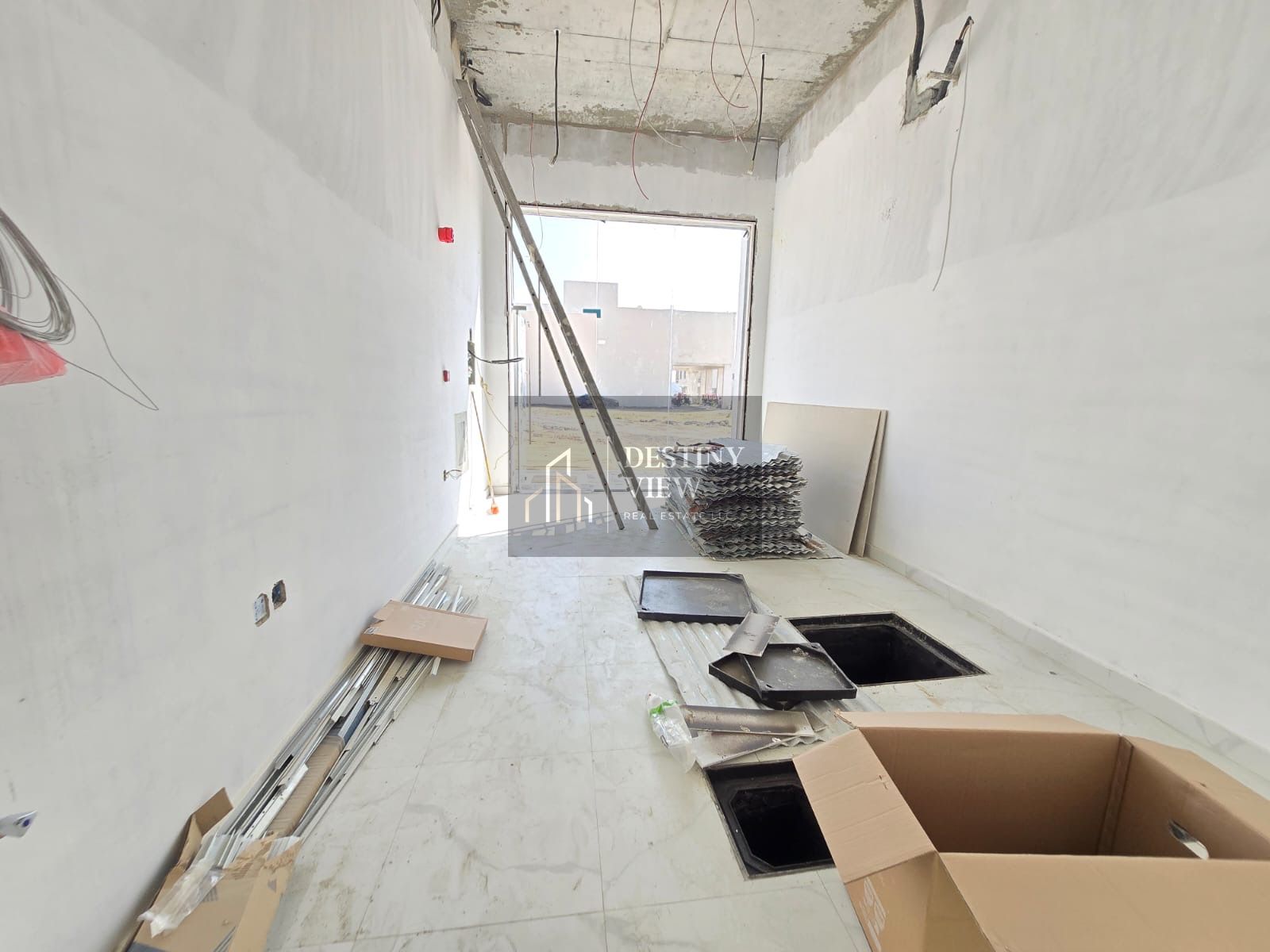 Affordable Shop | With Washroom | 460 Sqft | Al Hoshi | AED 30K