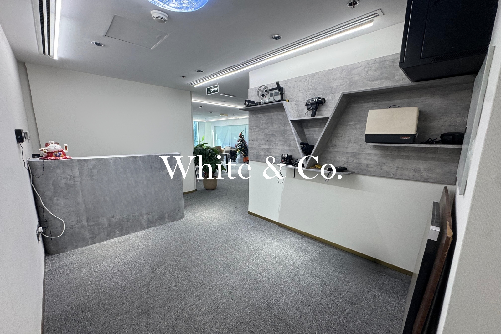 Prime Location | Fitted Office | Canal View