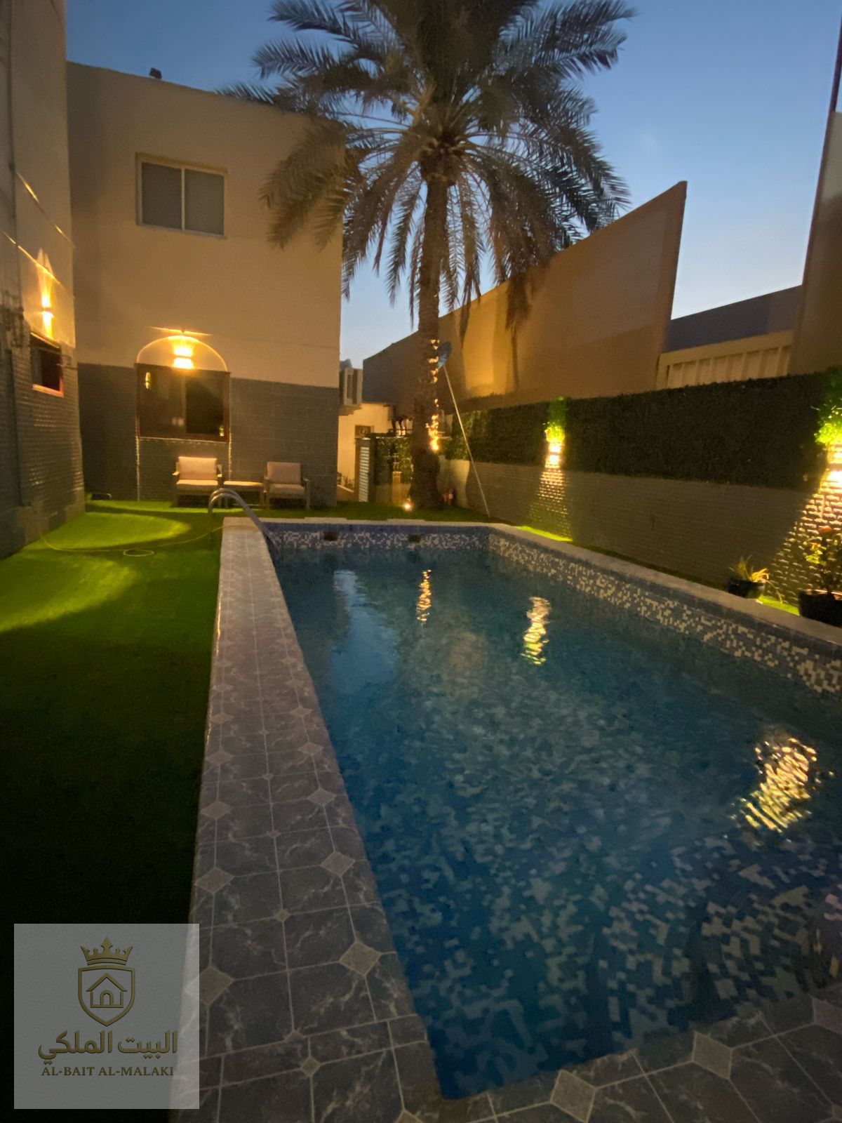 3-Bedroom Villa for Rent in Al Darari – Sharjah A spacious and luxurious villa located in a quiet and family-friendly area of Sharjah, offering comfort, privacy, and an elegant lifestyle.
