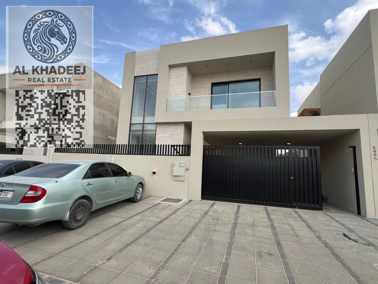 5 Bedroom Villa for Rent with Covered Parking in Al Zahia