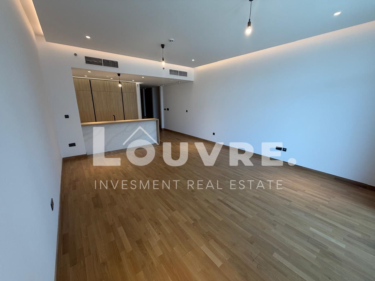 Spacious 2BR+Maid | High-End Amenities | Modern