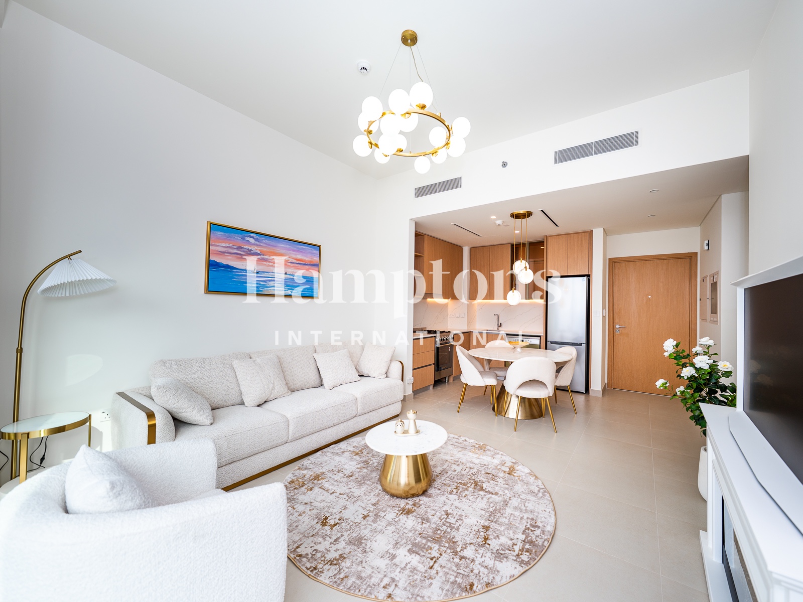 Vacant | Park View | Fully furnished