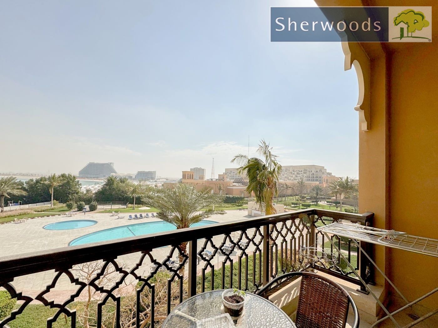 On The Beach With Stunning Sea View - Move In March