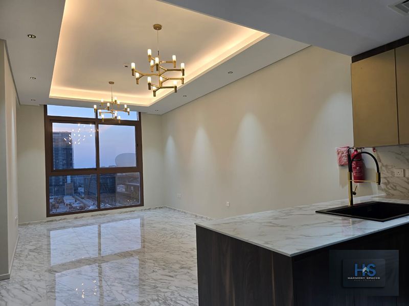 Bright and Spacious | Next to Metro | High Floor