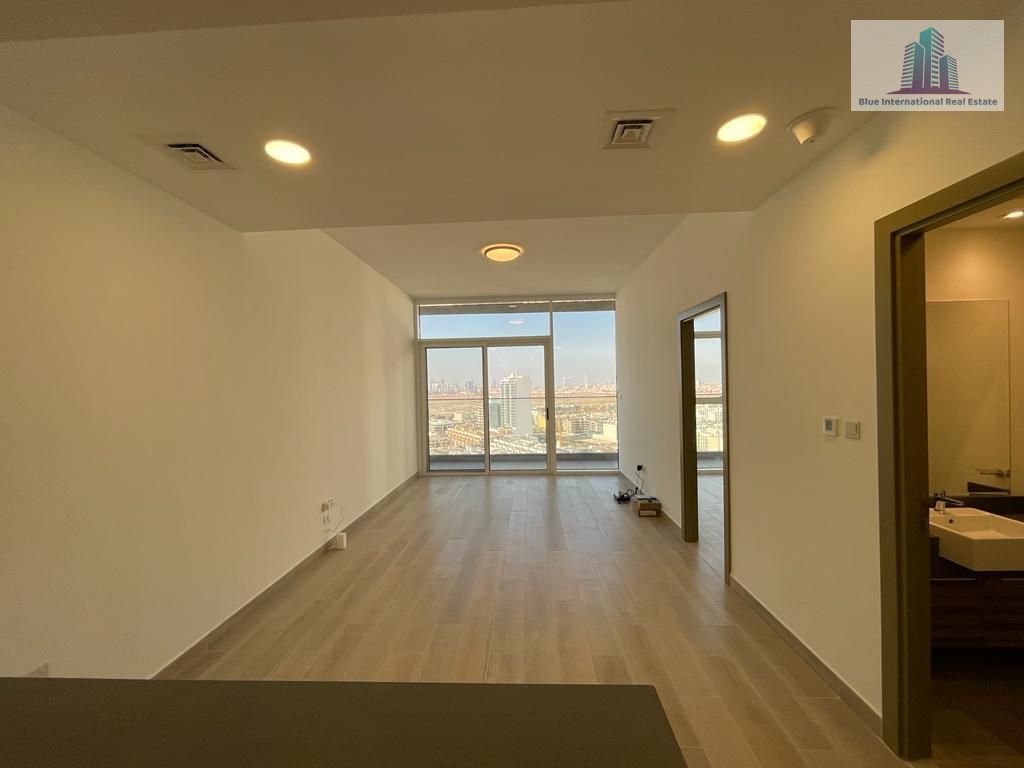1 BEDROOM MARINA FACING FOR RENT BLOOM HEIGHTS JVC 75K ONLY