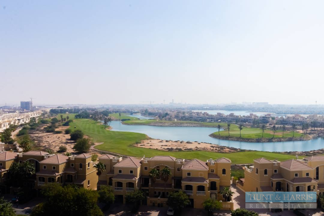 Beautiful Studio for Sale Al Hamra Village - High Floor - Lagoon View