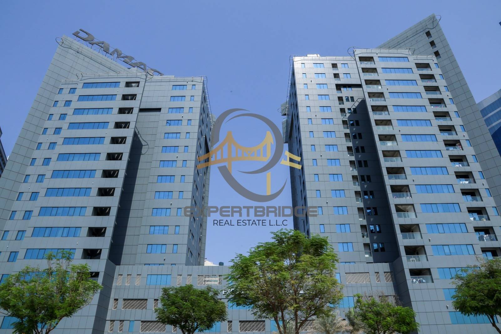 CLOSE TO METRO / Unfurnished Office Space