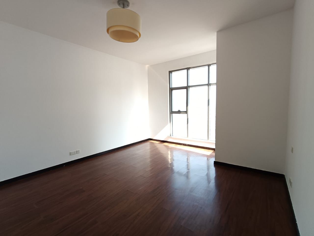 Fully Upgraded | Vacant | Near Metro
