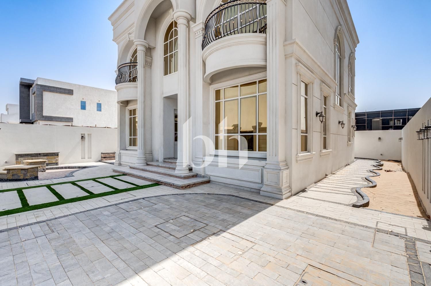 4BR Villa | Modern Style | Brand New