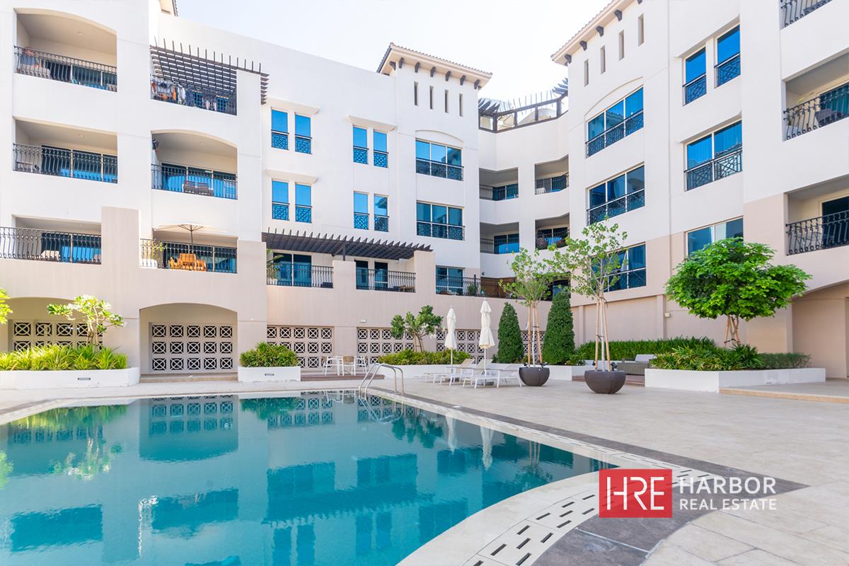 Chiller Free | Kitchen Appliances | Swimming pool View