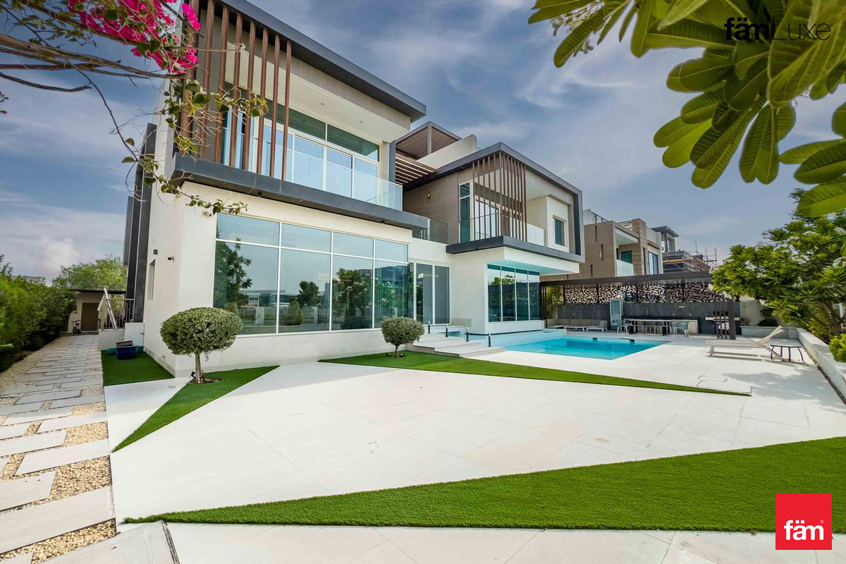 One of Kind | Lowest Price | Basement | Vacant