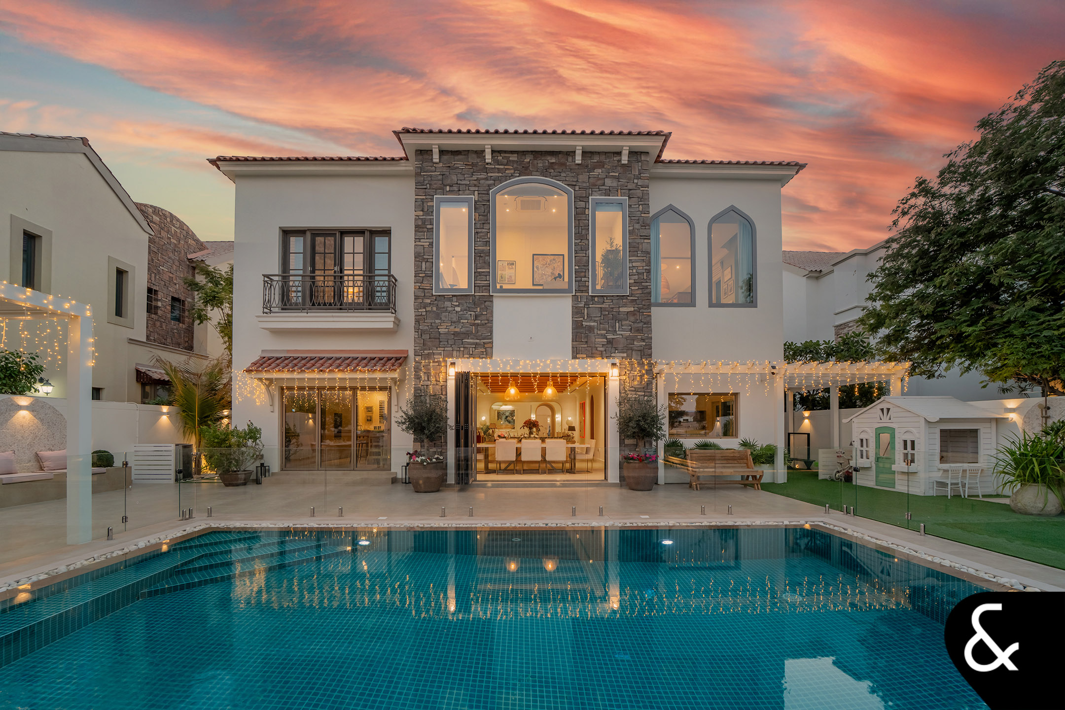 Exclusively Upgraded Villa on Large Private Plot - Golf View