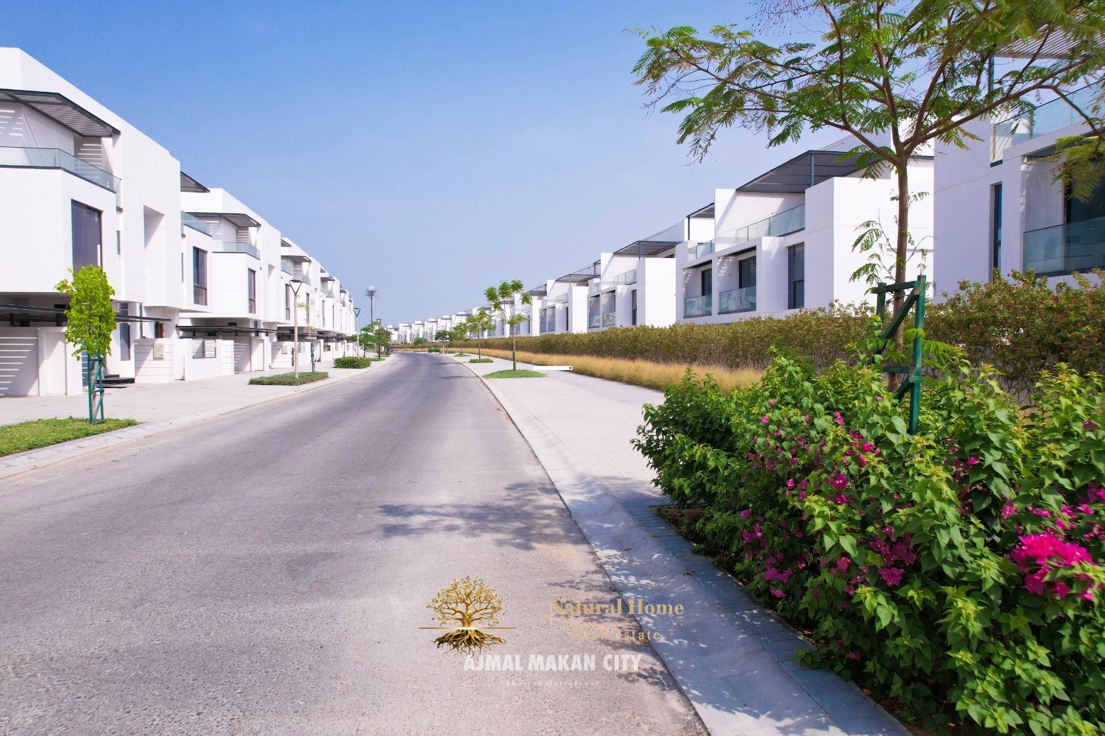 5 BR villa fully furnished | 4 years post payment | 4 yrs service free | 4% SlD free