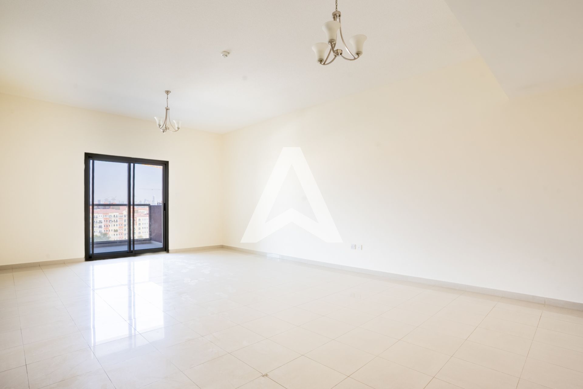 Upgraded | No Commission | Open House 21 Feb.