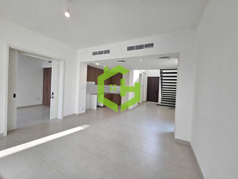 Spacious 4BR Maid | Massive Plot | Modern Living