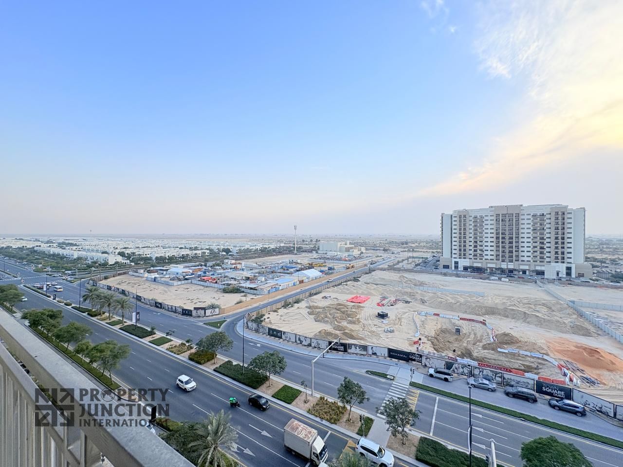 2bed Vacant & Corner | Open & Partial Park View