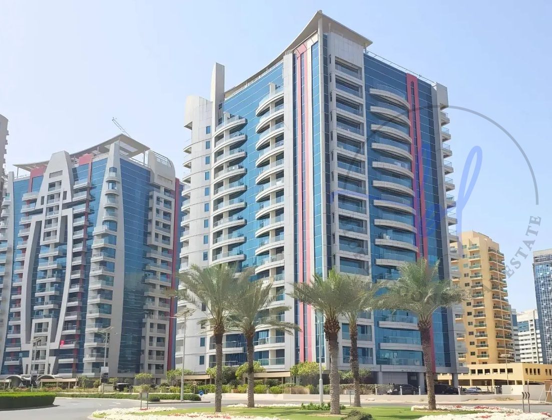 Large One Bedroom+Hall | Hub Canal | Canal Views