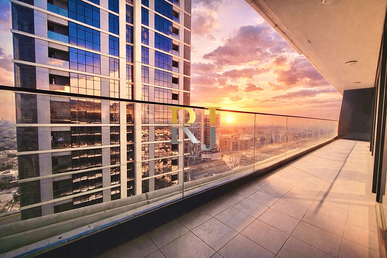 Burj Khalifa View|With All Appliances|All Amenities