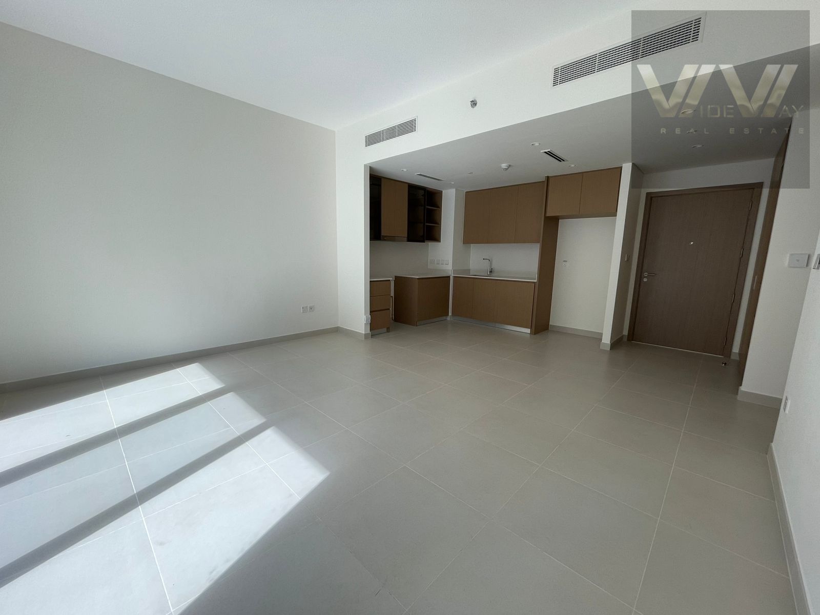 RESORT LIVING | FULLY FURNISHED 2BR | PRIVATE BEACH & CREEK VIEWS