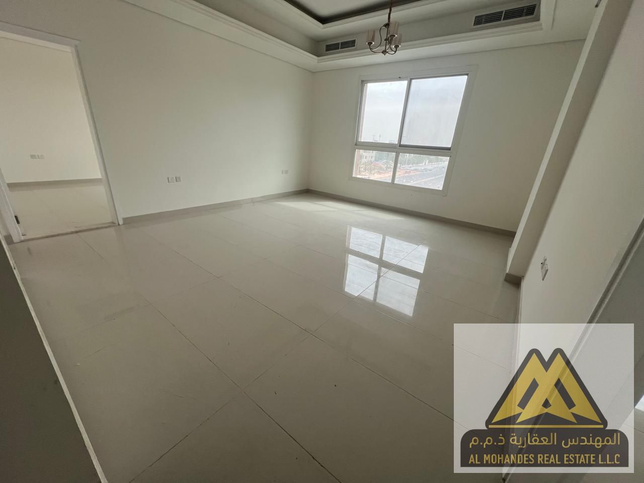 The best apartments offer spacious areas, excellent layouts, and 3 bathrooms.