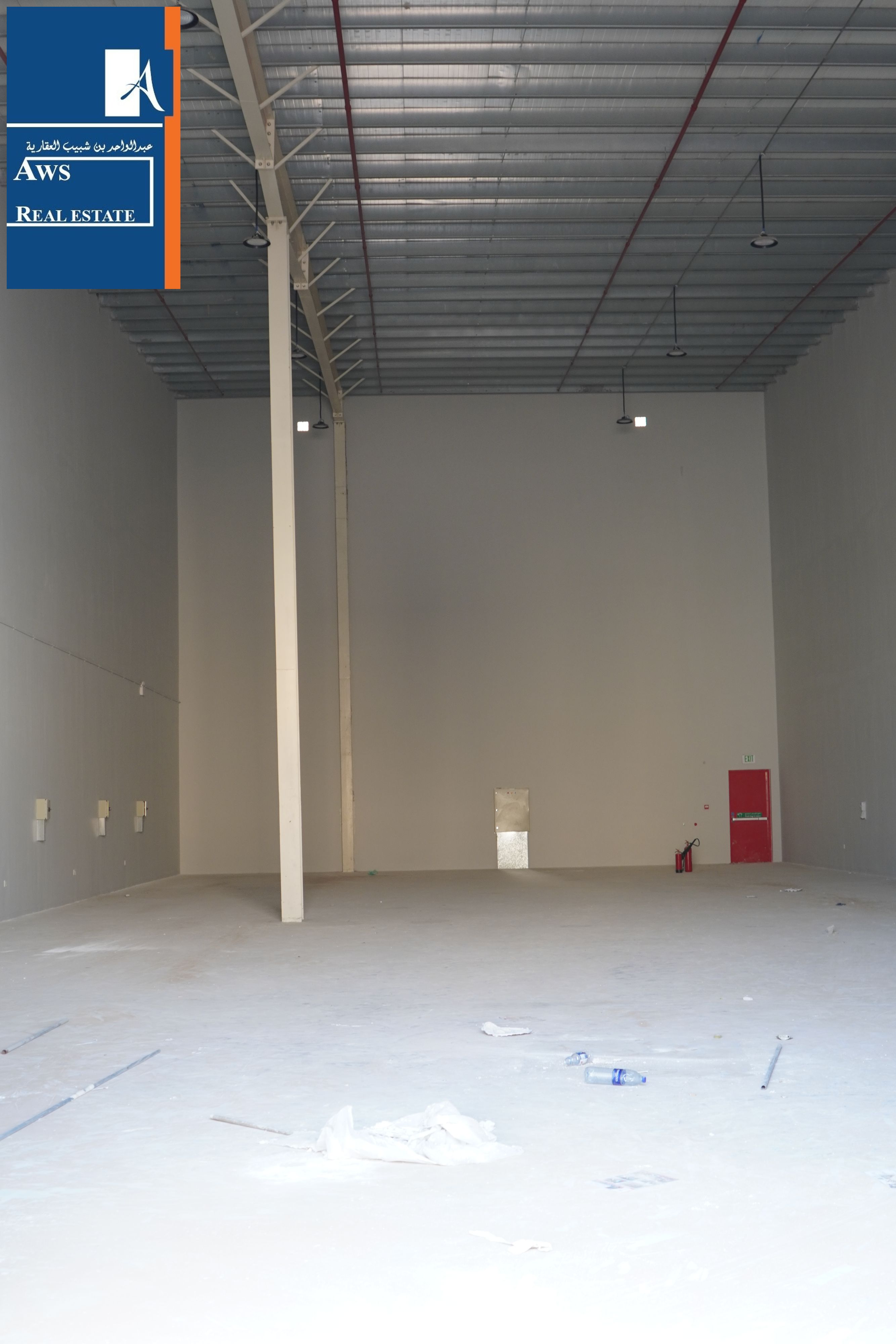 Industrial Warehouse | Spacious Unit | with 100kw Capacity