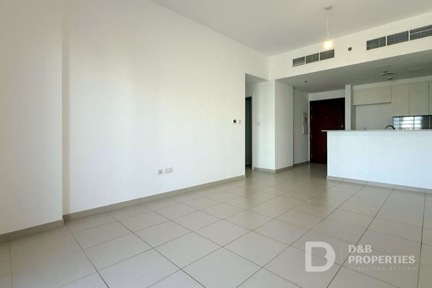 Spacious with Pool View | Large Layout | Maid Room