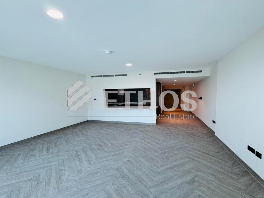 Spacious Layout | High Floor | Prime Loc...