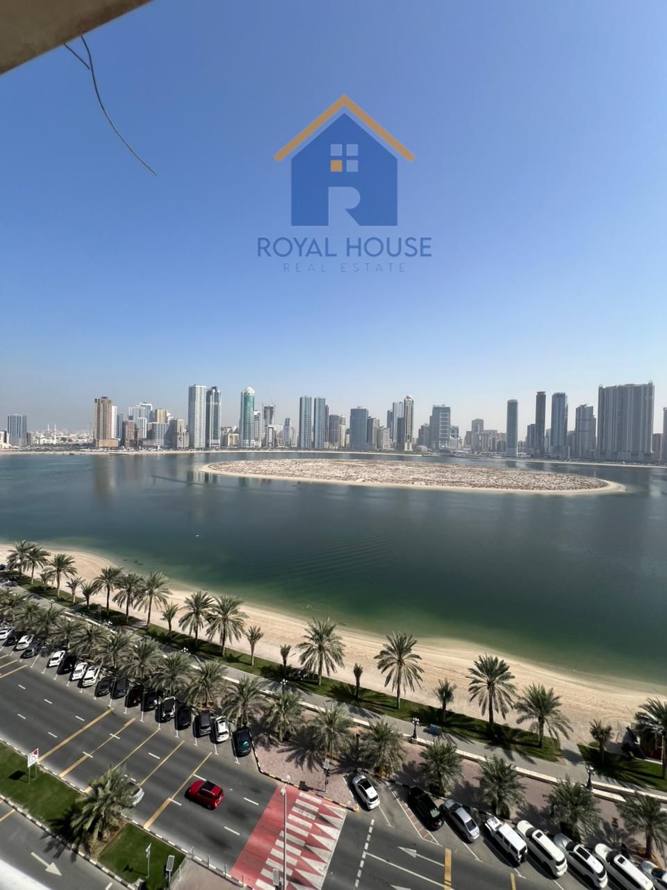Three rooms with sea view