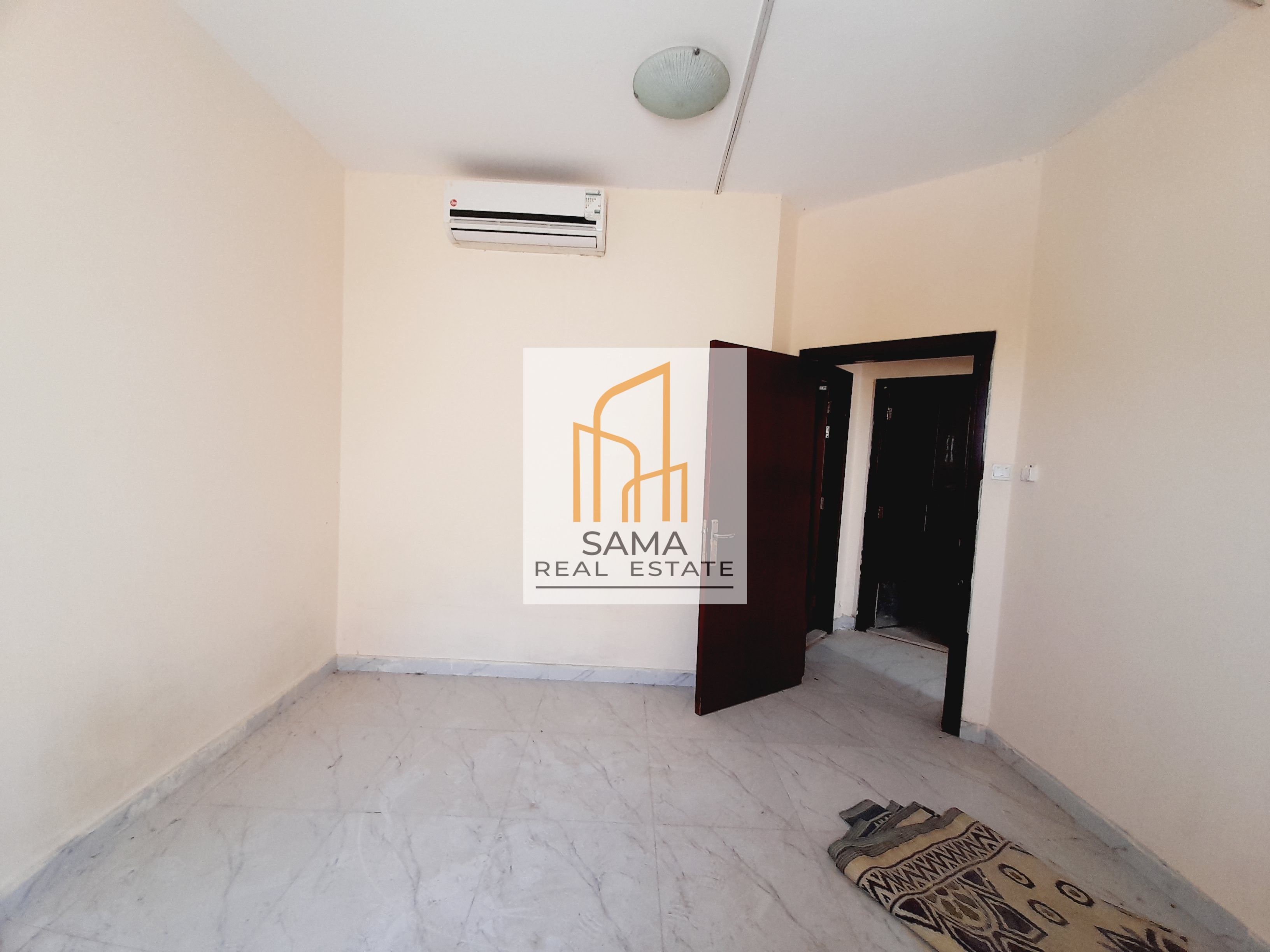 Staff Accommodation 1bhk available Near Al madina Shopping Centre Muwaileh
