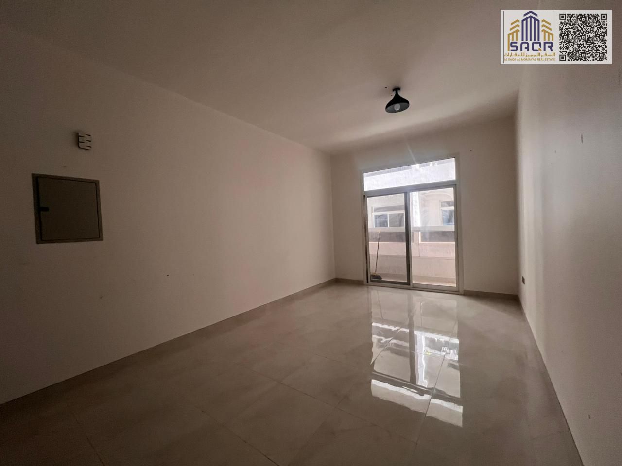 Luxury 1 Bedroom Apartment with Spacious Kitchen, Balcony, 2 Bathrooms and Central AC – Comfortable and Quiet Living