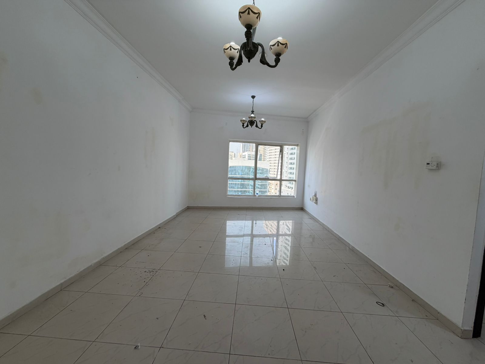 1 Bedroom Apartment + Living Room | 2 Bathrooms & Kitchen | Direct Open Sea View | Prime Open View