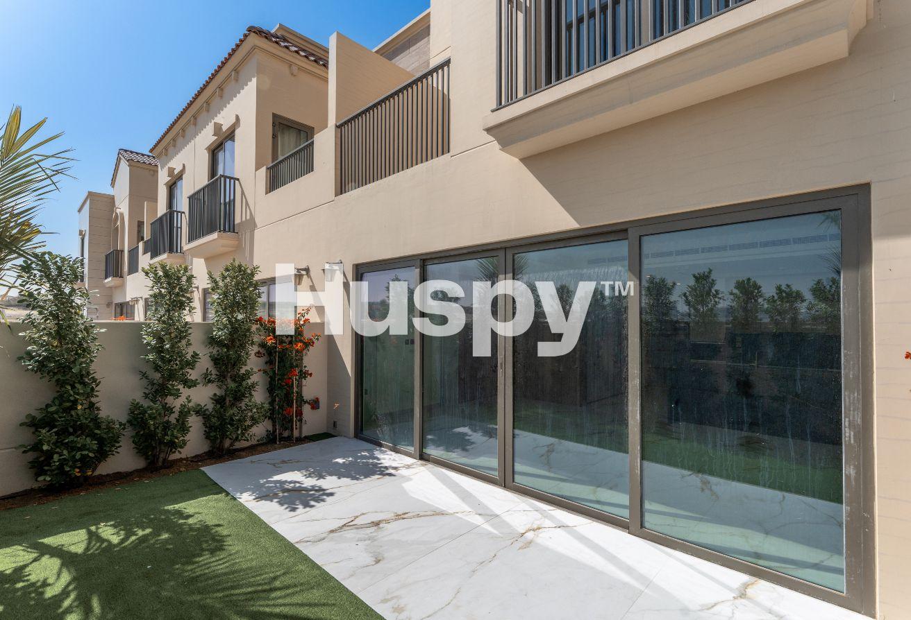 Vacant | Landscaped | Exclusive