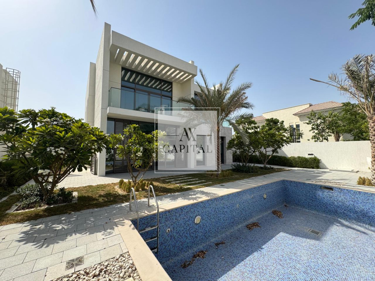 Corner Plot | Single Row | Landscaped Garden